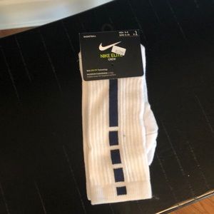 Nike Elite Crew socks